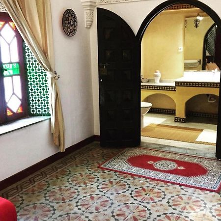 فندق رياض ايه لا بيل ايتويل ساليه المظهر الخارجي الصورة